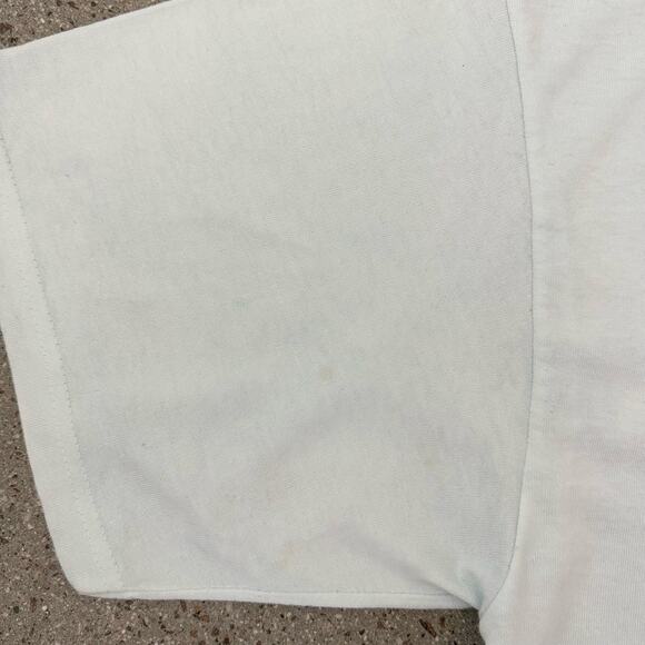 Vintage 2002 Laconia Rally & Races Wolves T-shirt - Picture 8 of 8